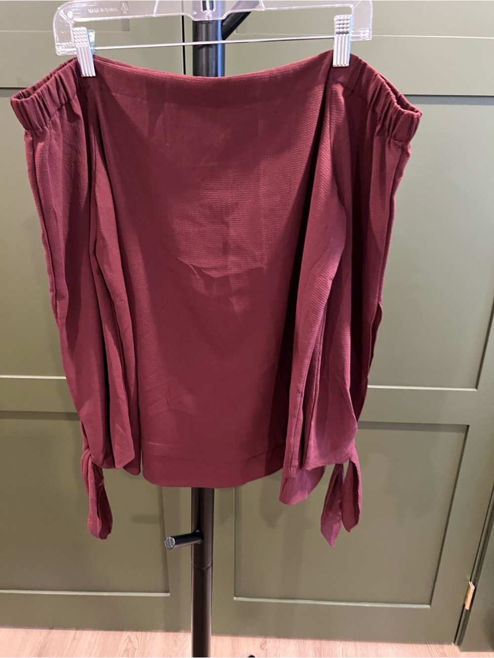 Pleione Off-Shoulder Tie-Sleeve Top with Exposed Zipper in Wine